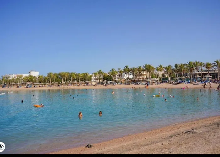 In Mirage Bay & Aqua Park *